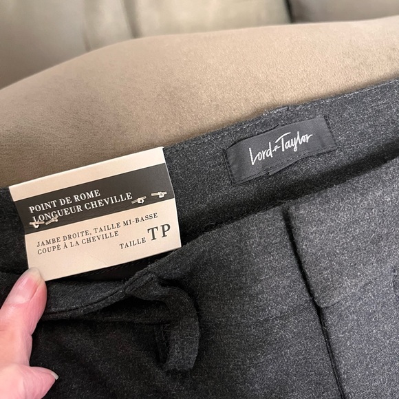 Lord and Taylor Ponte Ankle pant, size XS, NWT - Picture 3 of 7